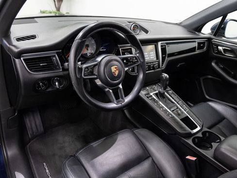Used 2015 Porsche Macan S AWD/4WD image 6