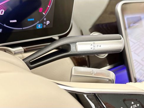 New 2026 Mercedes-Benz S 500 4MATIC image 17