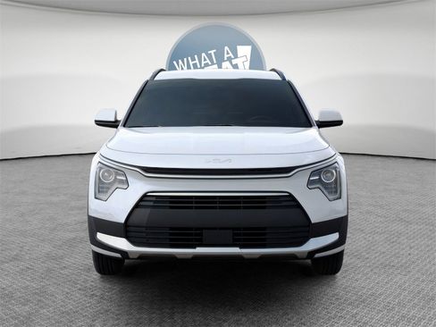 New 2026 Kia Niro EX image 2