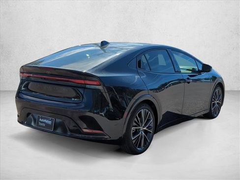 New 2026 Toyota Prius XLE image 5