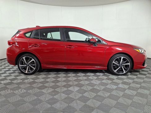 Used 2022 Subaru Impreza 2.0i Sport w/ Popular Package #3 image 11