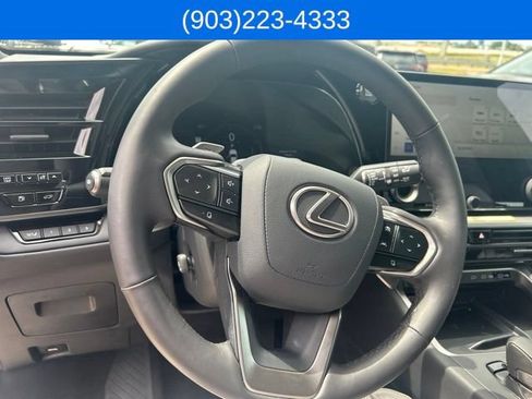 Used 2025 Lexus TX 350 AWD w/ Technology Package image 22