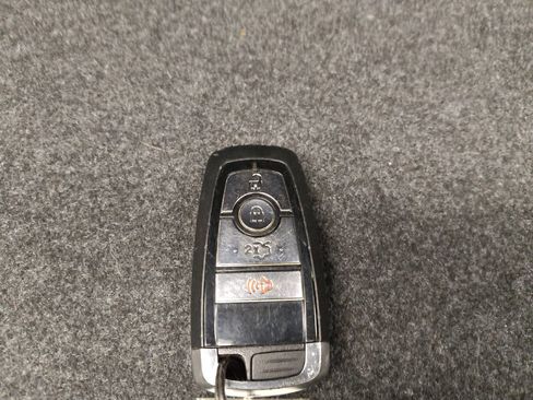 Used 2018 Ford Fusion S FWD image 32