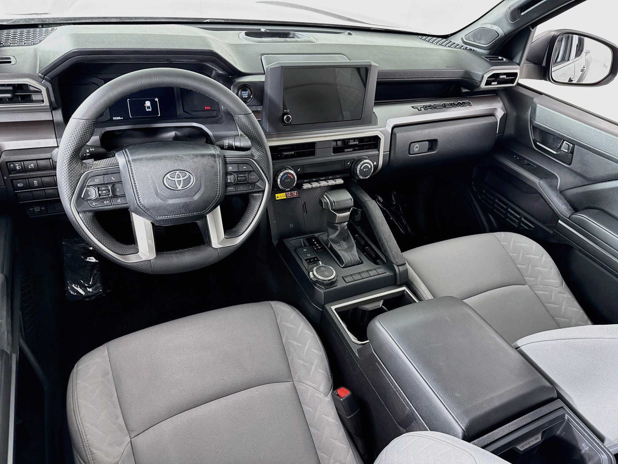 Certified 2024 Toyota Tacoma SR5 AWD/4WD image 18