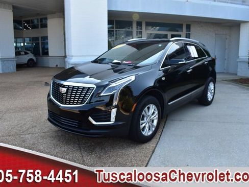 Used 2025 Cadillac XT5 Luxury w/ LPO, Floor Liner Package FWD image 5