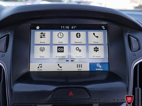 Used 2018 Ford Focus Titanium image 32
