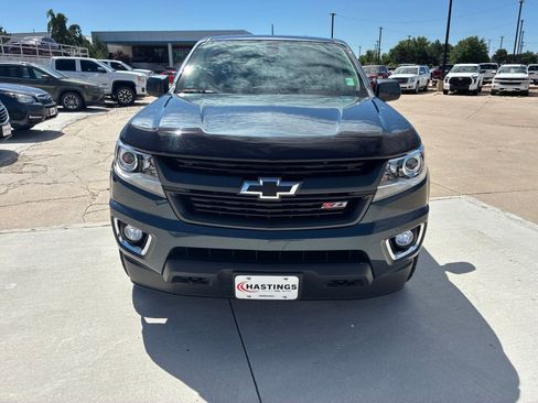 Used 2019 Chevrolet Colorado Z71 AWD/4WD image 10