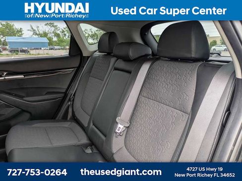 Used 2025 Kia Seltos S FWD image 14