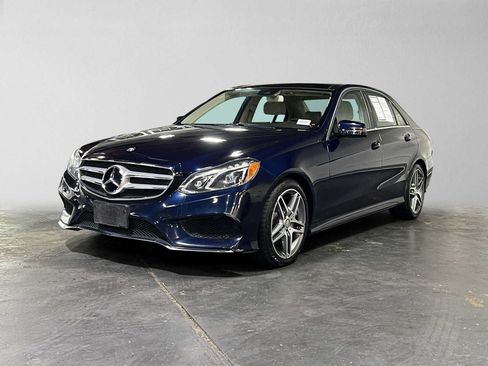Used 2014 Mercedes-Benz E 350 4MATIC Sedan image 7