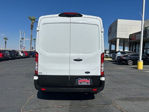 Used 2021 Ford Transit 250 Medium Roof RWD image 4