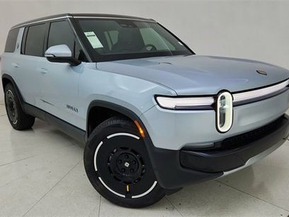 Used 2025 Rivian R1S Adventure