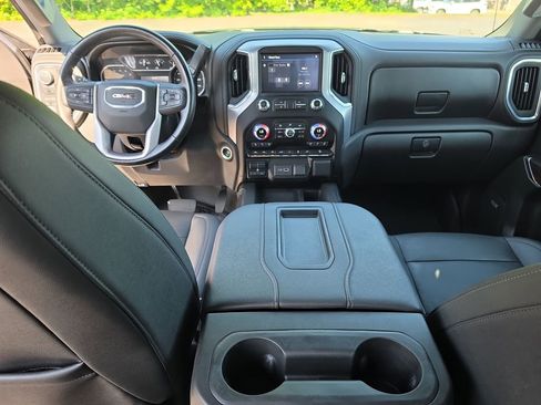 Certified 2021 GMC Sierra 1500 SLT w/ SLT Premium Plus Package AWD/4WD image 17