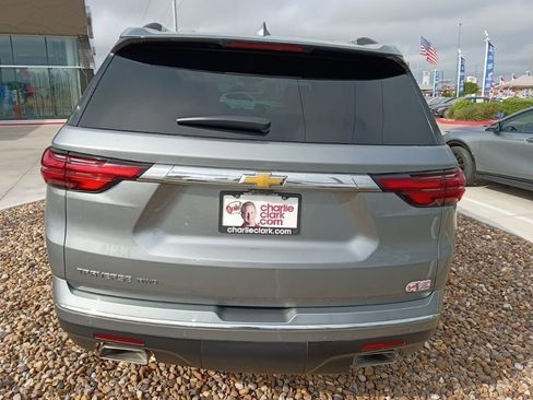 Used 2023 Chevrolet Traverse High Country AWD/4WD image 5