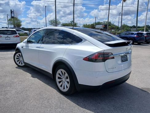 Used 2019 Tesla Model X P100D AWD/4WD image 4