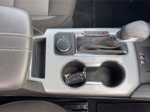 Used 2024 Chevrolet Blazer LT w/ Convenience Package image 14