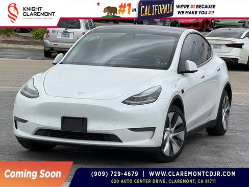 Used 2021 Tesla Model Y Long Range AWD/4WD image 1