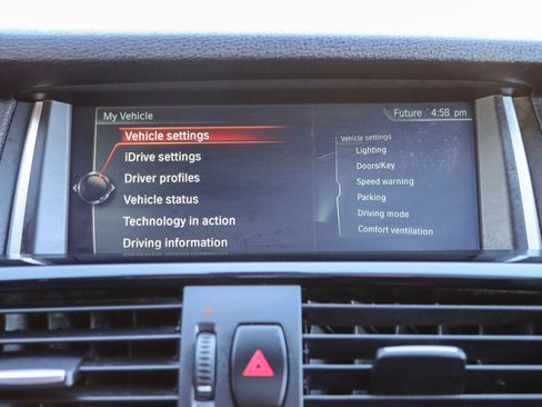 Used 2017 BMW X3 xDrive28i AWD/4WD image 37