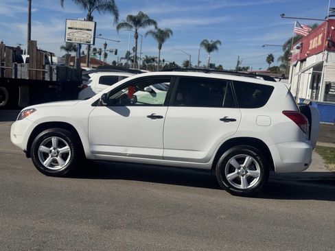 Used 2008 Toyota RAV4 4WD image 4