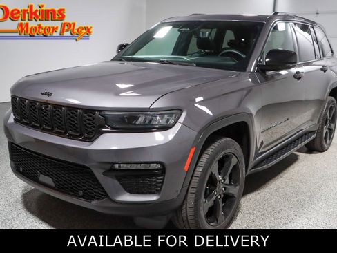 Used 2024 Jeep Grand Cherokee Limited w/ Luxury Tech Group II AWD/4WD image 1
