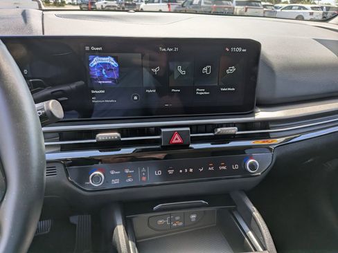 Certified 2026 Kia Sportage LX FWD image 22