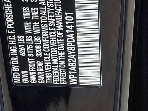 Used 2023 Porsche Cayenne S image 29