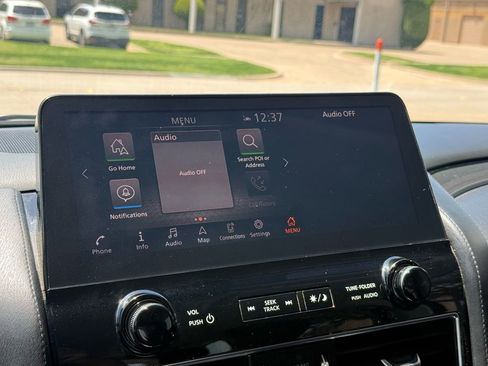 Used 2021 Nissan Armada SV RWD image 9