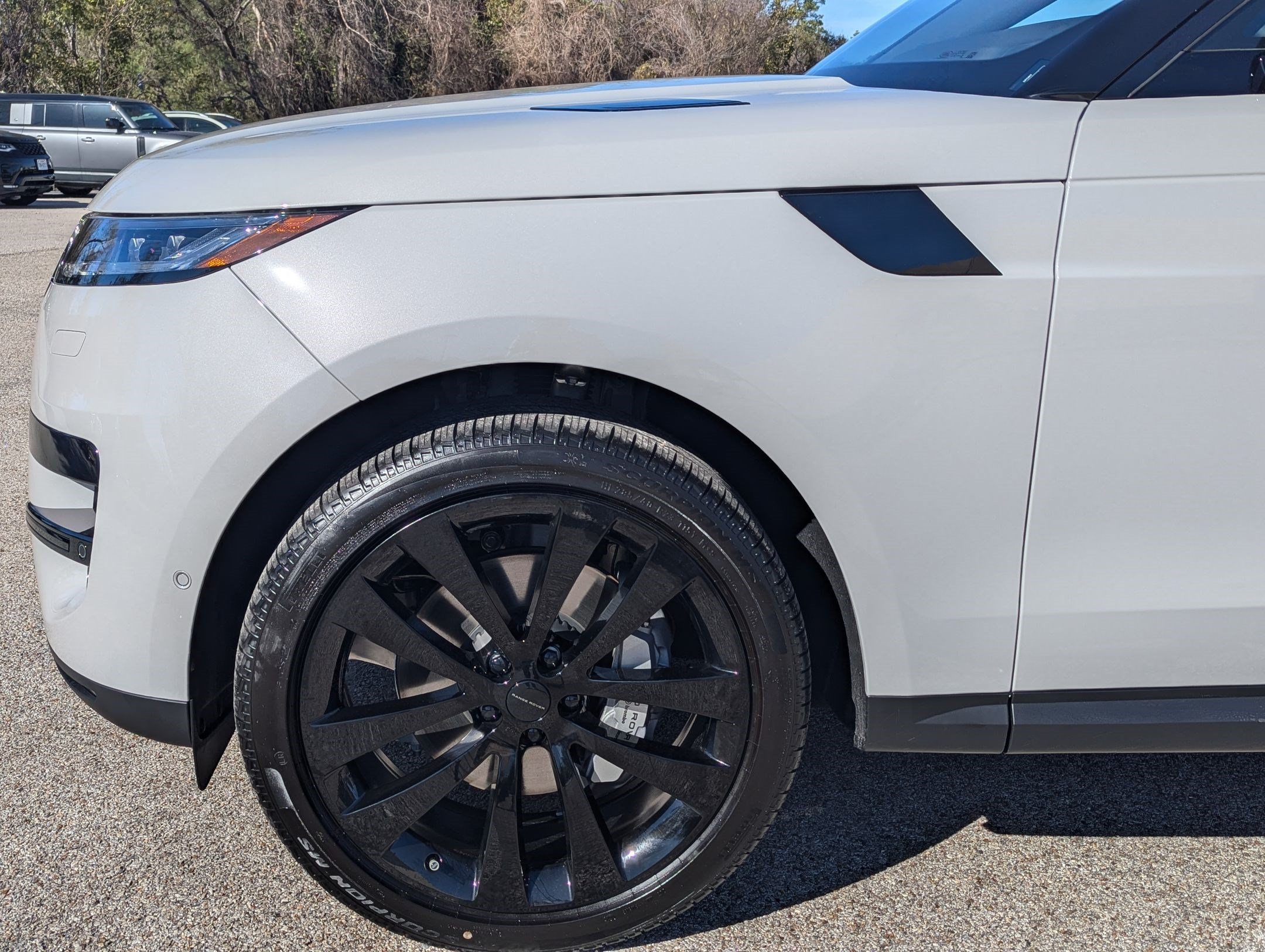 New 2026 Land Rover Range Rover Sport SE AWD/4WD image 12