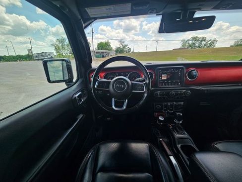 Used 2020 Jeep Gladiator Rubicon AWD/4WD image 13