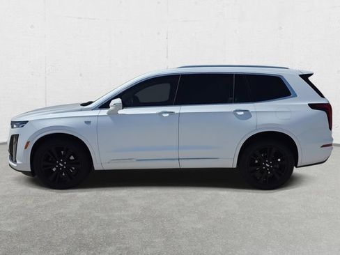 Used 2023 Cadillac XT6 Premium Luxury AWD/4WD image 8
