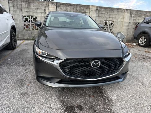 Used 2020 MAZDA MAZDA3 Sedan w/ Select Package FWD image 5
