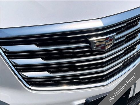 Used 2017 Cadillac XT5 Luxury w/ Driver Awareness Package FWD image 22