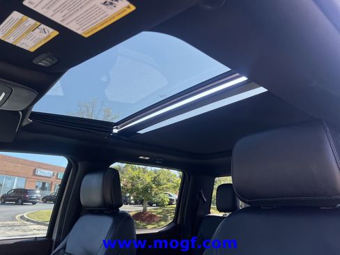 Used 2023 Ford F150 Lariat image 13