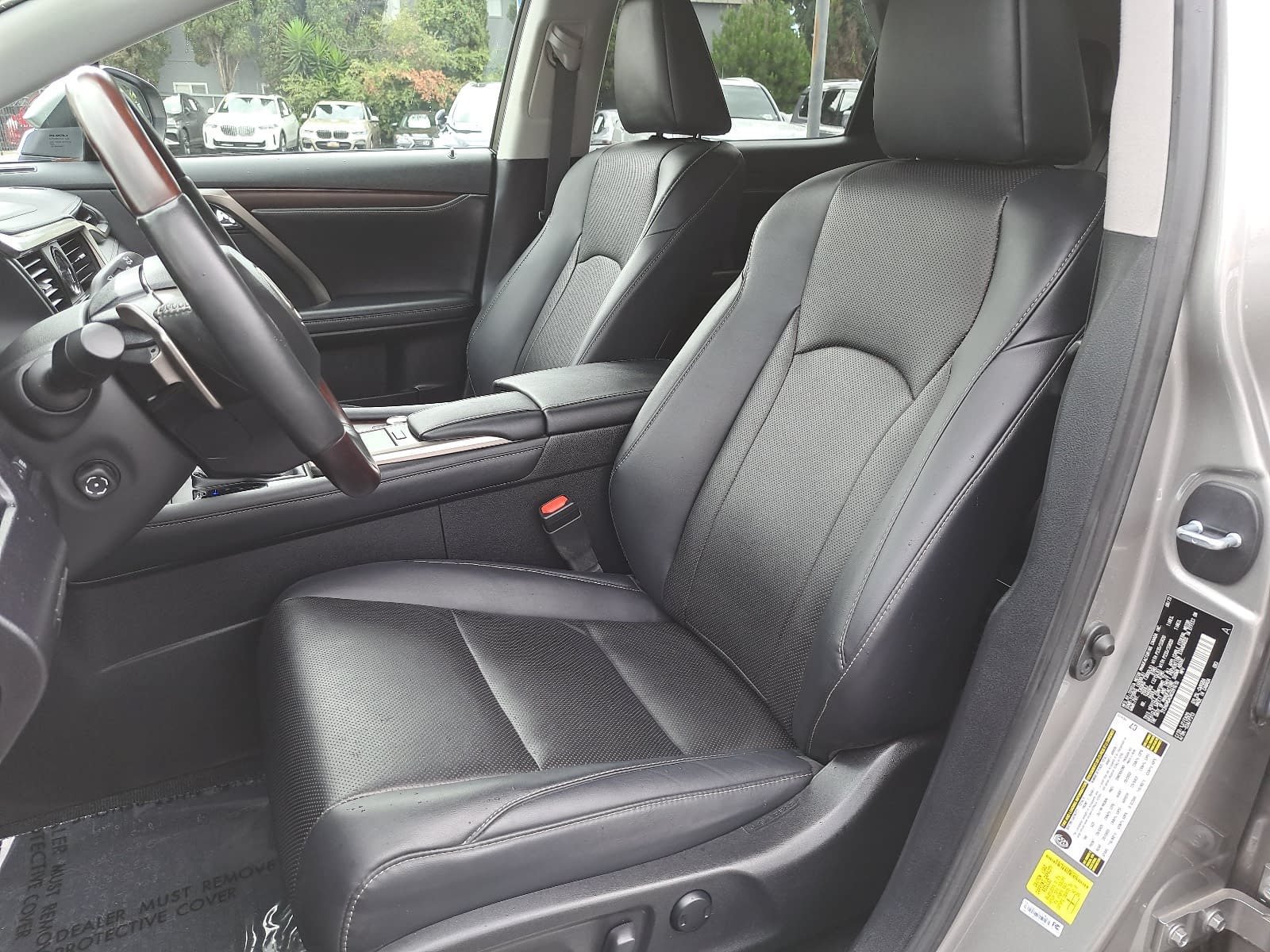 Used 2022 Lexus RX 450h AWD w/ Premium Package image 17