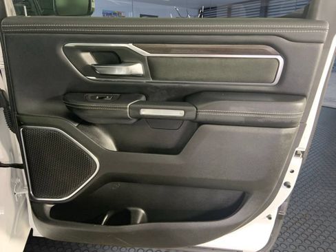 Used 2025 RAM 1500 Laramie AWD/4WD image 25