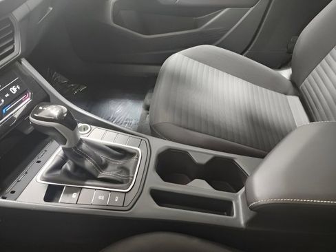 Used 2025 Volkswagen Jetta S image 29