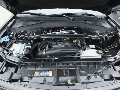 Used 2025 Ford Explorer ST-Line AWD/4WD image 10