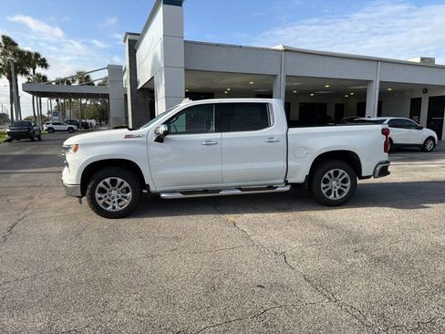 New 2026 Chevrolet Silverado 1500 LTZ w/ LTZ Premium Package AWD/4WD image 5