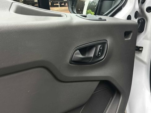 Used 2025 Ford Transit 250 Low Roof w/ Exterior Upgrade Package RWD image 16
