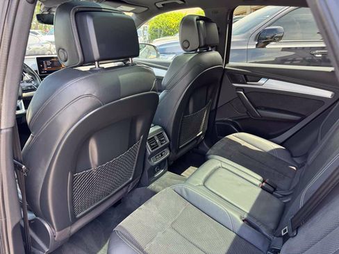 Used 2018 Audi SQ5 Premium Plus w/ Navigation Package AWD/4WD image 42
