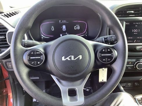 Used 2024 Kia Soul LX w/ Option Group 015 image 11