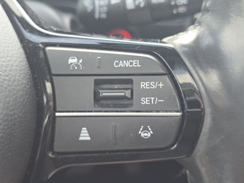 Used 2024 Honda HR-V EX-L image 32