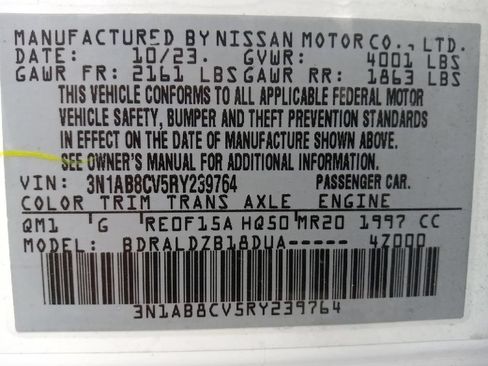 Used 2024 Nissan Sentra SV FWD image 33