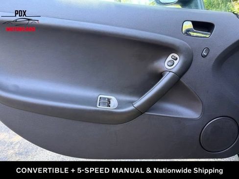 Used 2008 Pontiac Solstice Convertible w/ Preferred Package RWD image 12