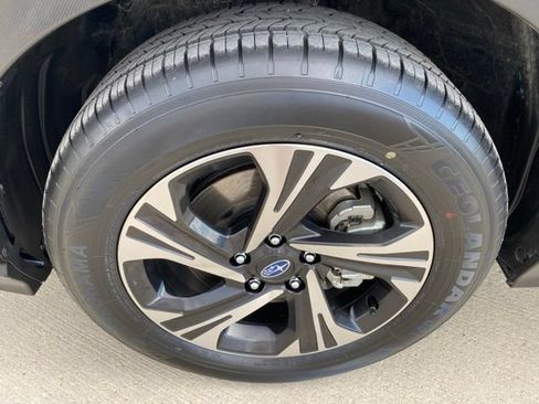 Certified 2025 Subaru Crosstrek 2.5i Premium AWD/4WD image 26