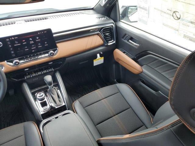 New 2026 GMC Canyon AT4 AWD/4WD image 7