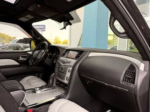 Used 2019 INFINITI QX80 Limited w/ All-Season Package AWD/4WD image 32