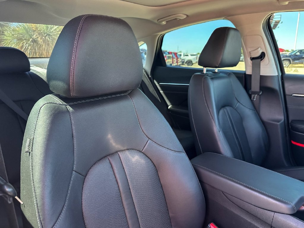 Used 2023 Hyundai Sonata Limited FWD image 23