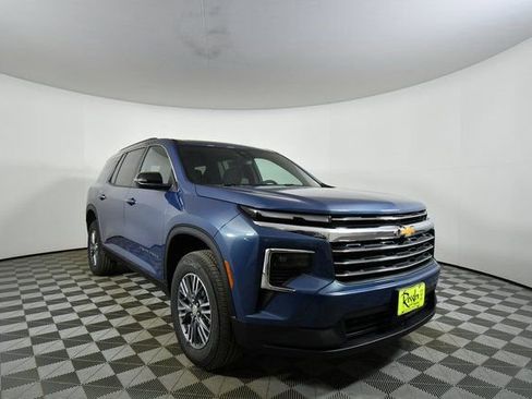 New 2026 Chevrolet Traverse LT w/ LPO, Floor Liner Package image 8