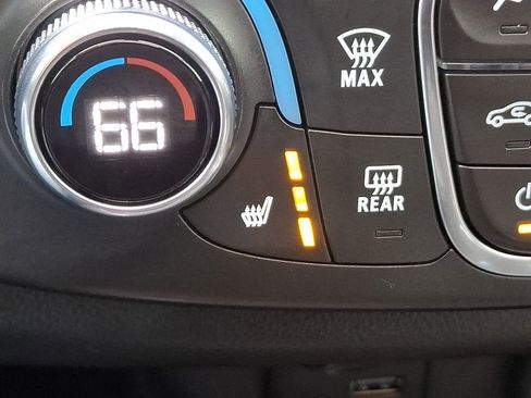 Certified 2023 Chevrolet Traverse RS w/ LPO, Floor Liner Package image 26