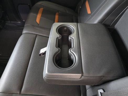 Used 2025 GMC Sierra 1500 AT4 w/ AT4 Premium Package AWD/4WD image 25